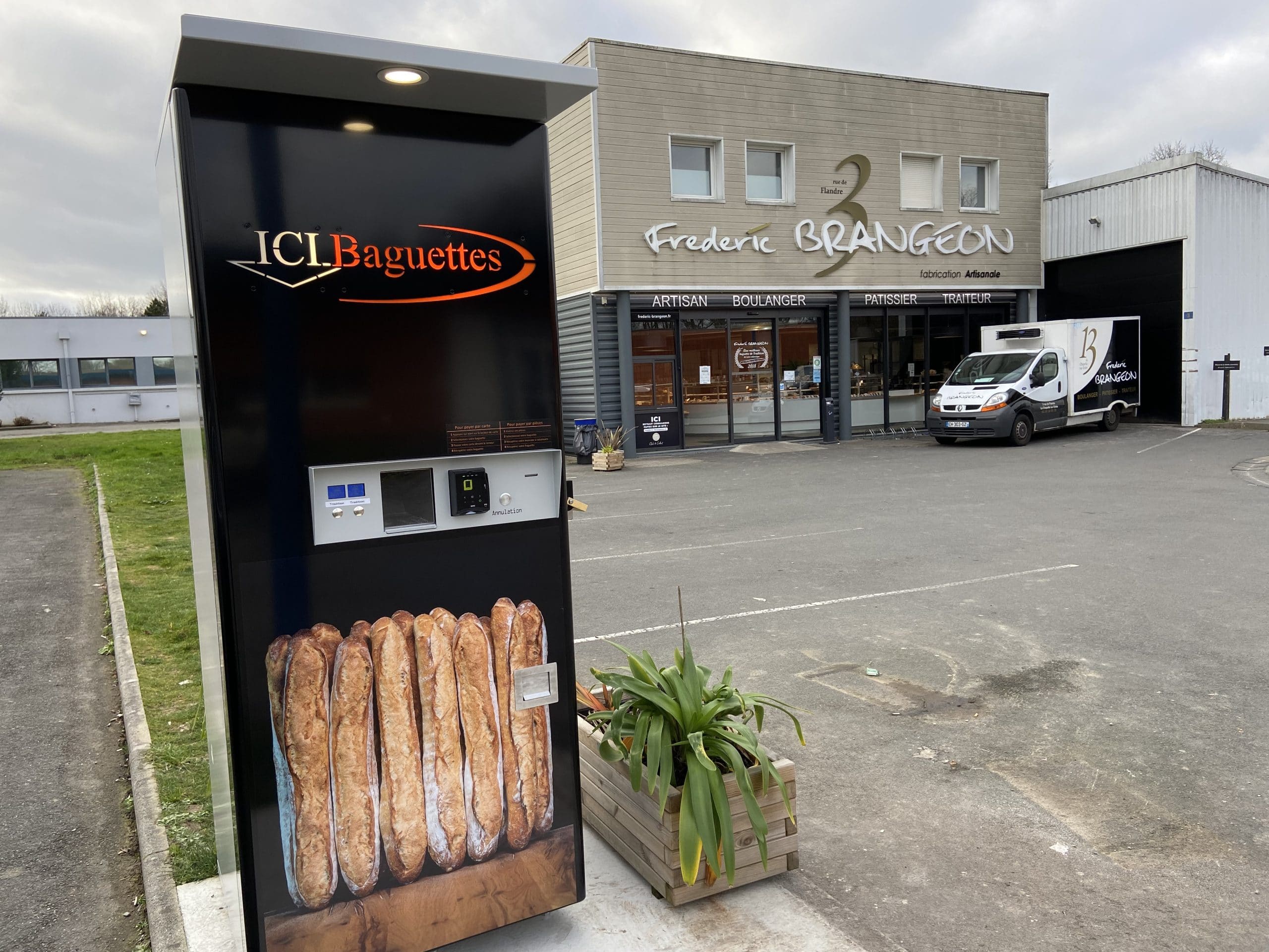 Vending machine presentation